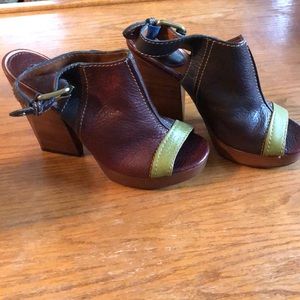 Lucky Brand Platform Shoes Size 8 1/2 3 Tone color